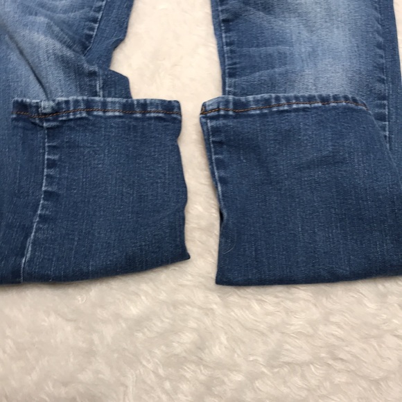 L & B mid rise Blue Jeans - Picture 11 of 12